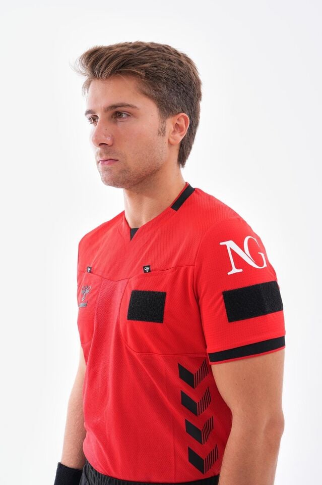 HUMMEL TFF HAKEM MAÇ FORMASI KIRMIZI-KISA KOL