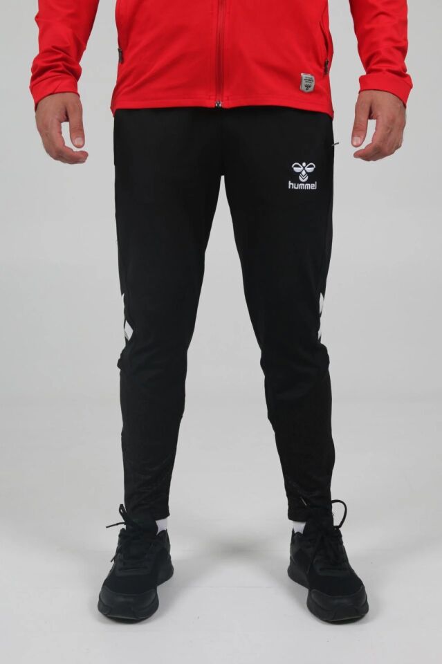 HUMMEL ANTRENMAN EŞOFMAN TAKIMI Oregon Kırmızı, Alt ve Üst