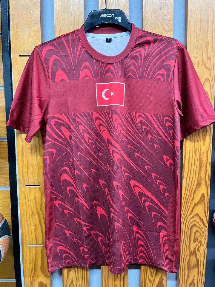 Yeni Türkiye Forması TEK ÜST (TEK KELİME ISİM VE NUMARA YAZILIR) K2026-1