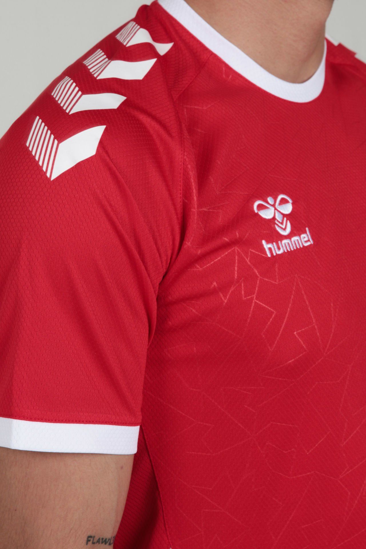 Hummel Dream Antrenman Tişörtü Kırmızı - S